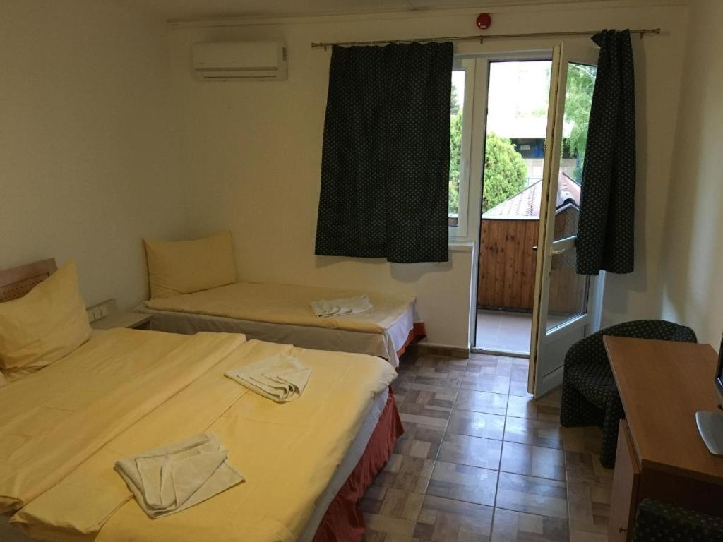 Fenyves Hotel Balatonfenyves Eksteriør billede