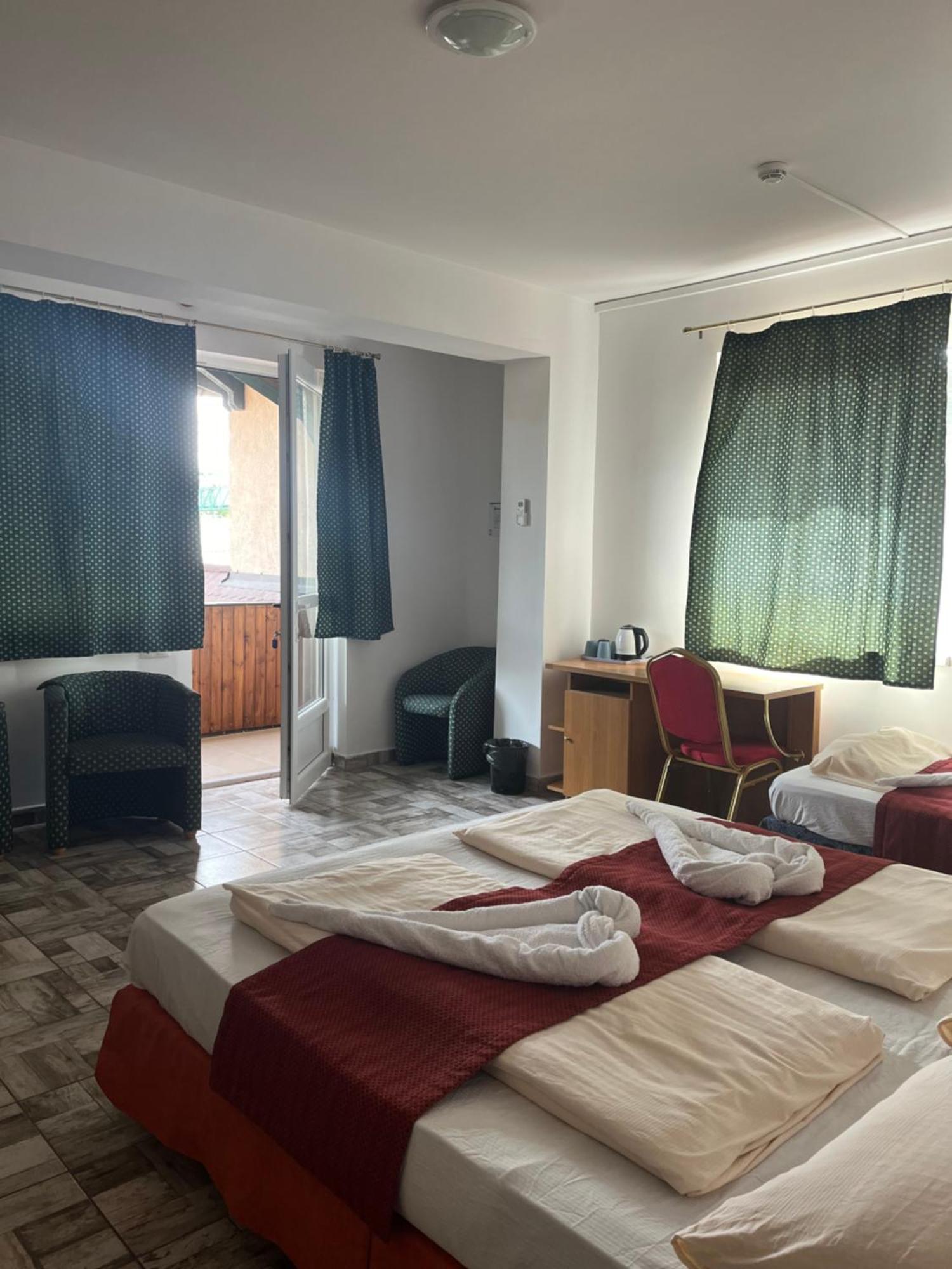 Fenyves Hotel Balatonfenyves Eksteriør billede