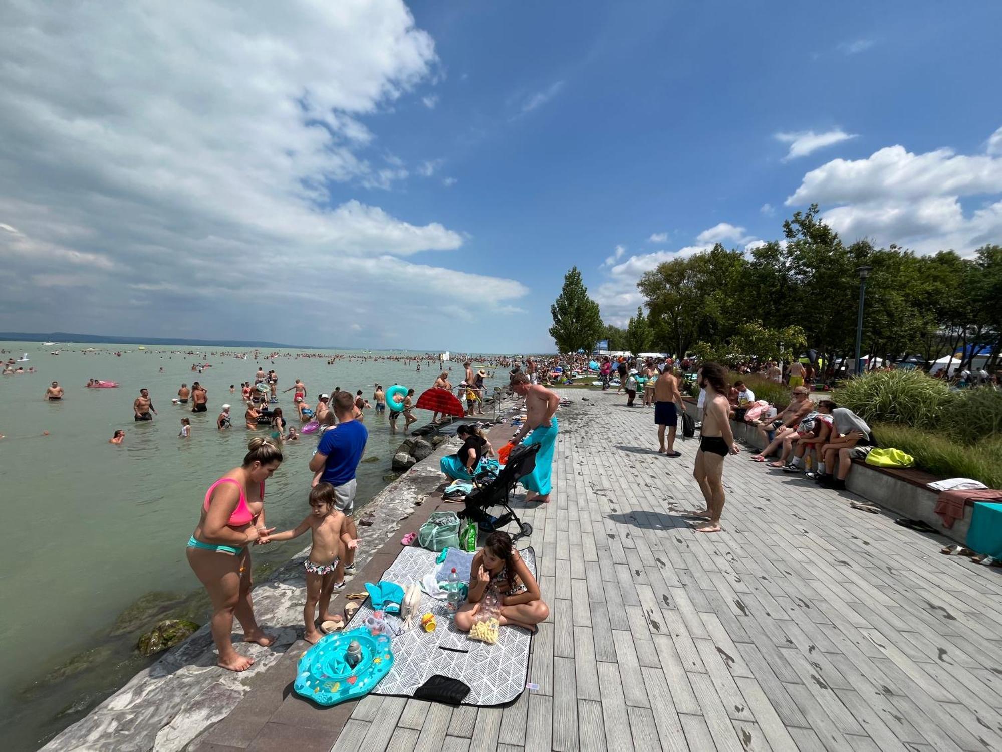 Fenyves Hotel Balatonfenyves Eksteriør billede